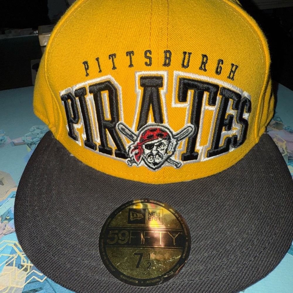 New Era Pittsburgh Pirates Gold and Black Cap